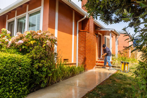 Best Commercial Pressure Washing  in Weimar, TX